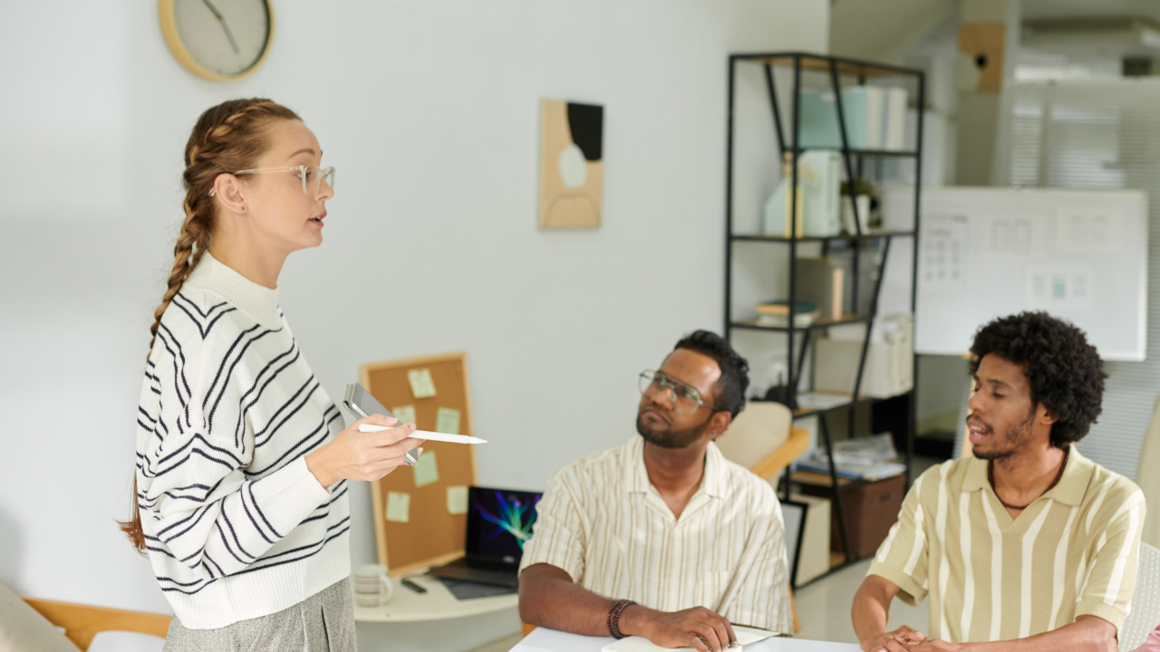10 Proven Strategies to Retain Graduate Sales Talent Beyond Year One